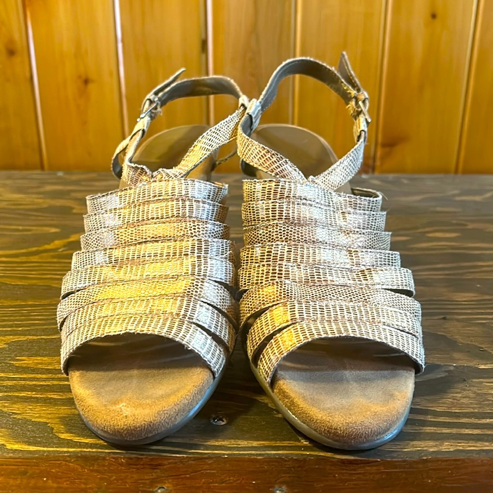 AEROSOLES — Gold, Ankle Strap Heel Sandals — Size: 8